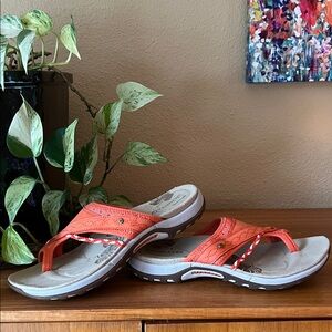 EUC Merrell Hollyleaf Sandals Toe Loop 8